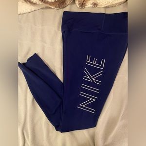 Nike dry fit leggings
